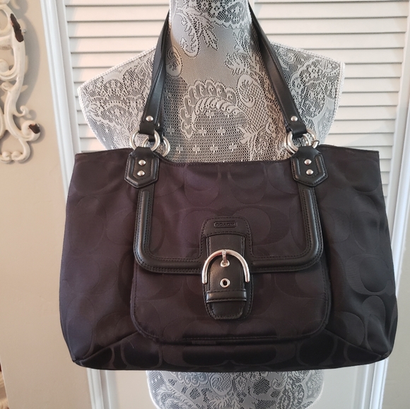 Coach Handbags - COACH PURSE